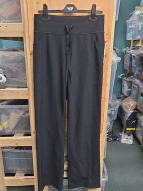 32 Degrees Cool Size M Black Active Flare Yoga Pant